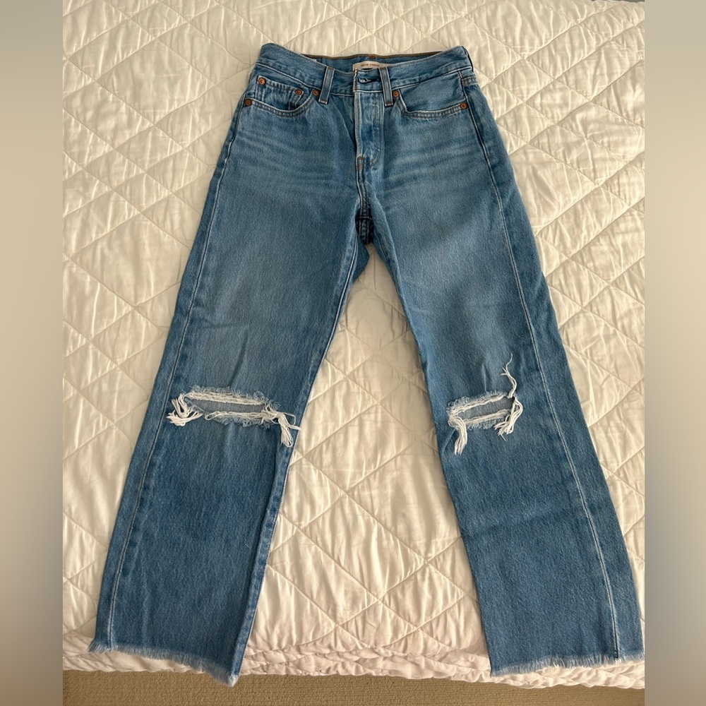 Levis straight wedgie jeans size 25